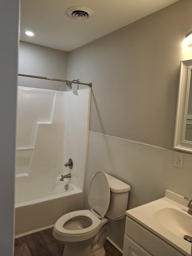 Photo - 2 Bedroom 1.5 Bath