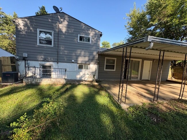 Photo - 4131 Klepinger Rd