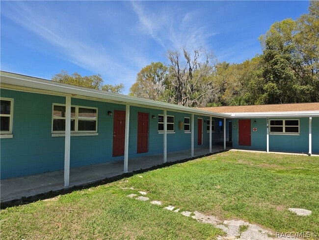 Building Photo - 645 NE 10th St