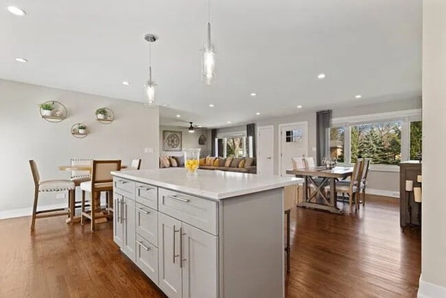Photo - 803 Rose Ave