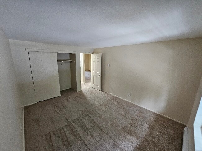 Photo - 13716 15th Ave NE Unidad 202