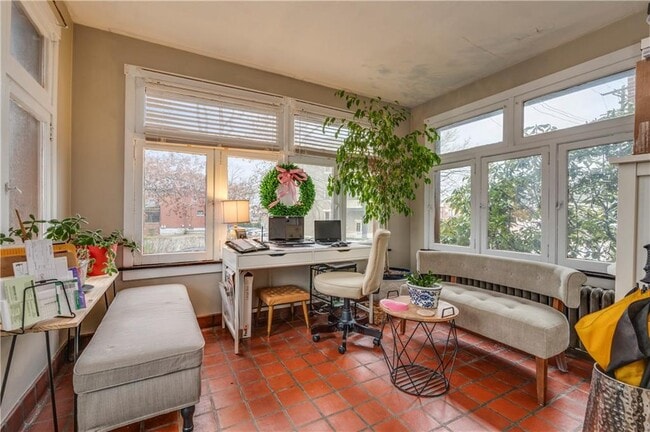 Photo - 1046 E End Ave Unit 1046