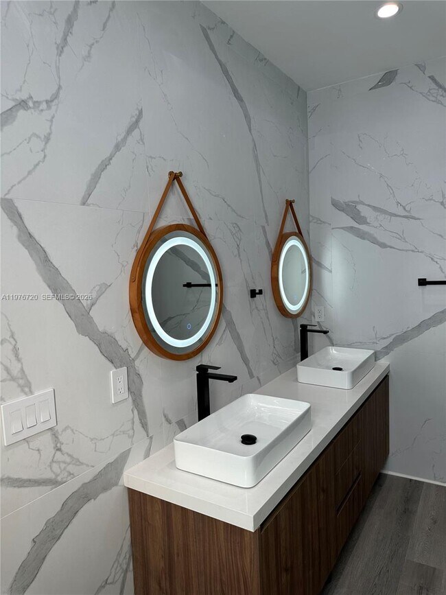 Photo - Southwest 32nd Avenue, Fort Lauderdale, FL 33312 - 4 BR 2 BA townhouse