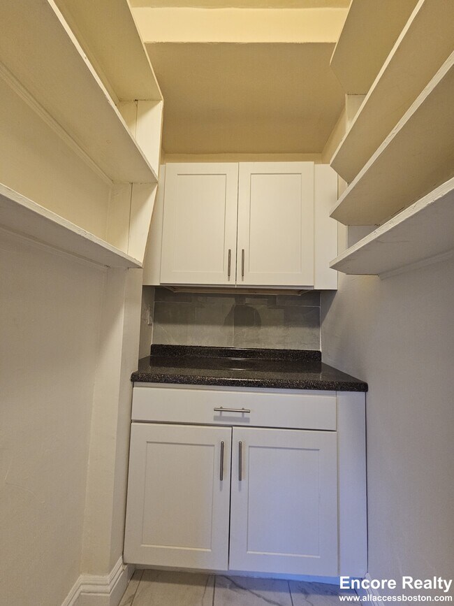 Photo - 140 Washington St Unidad #43