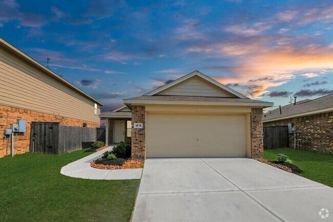 Building Photo - 4131 Neches Bnd Dr Rental