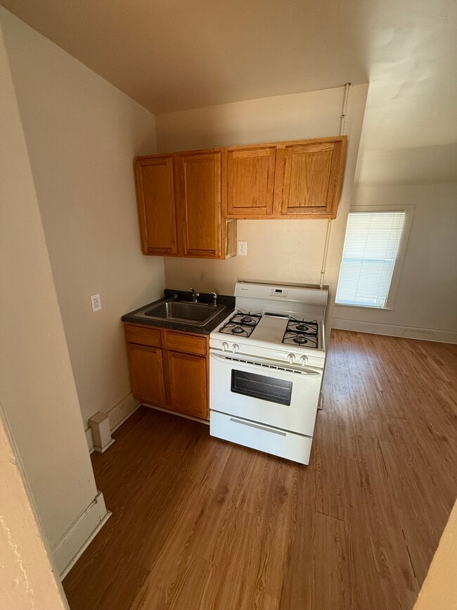 Photo - 1101 Woodward St Unit 3