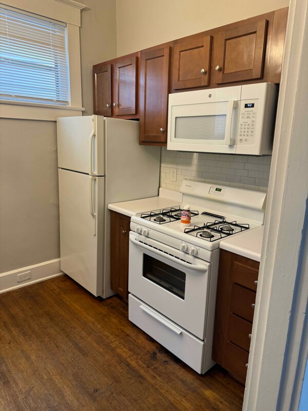 Photo - 1406 E Market St Unit 1