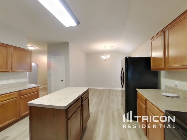 Photo - 1711 Coxwold Ct