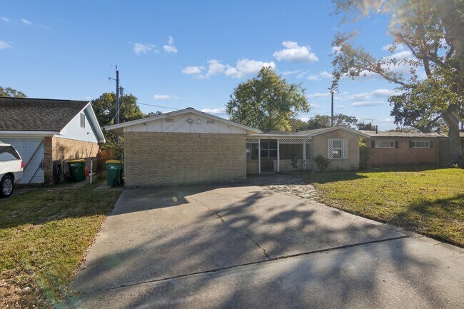 Photo - 1861 Dolphin Dr