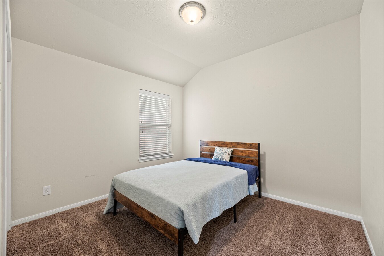 Photo - 8147 Aleppo Pine Ln