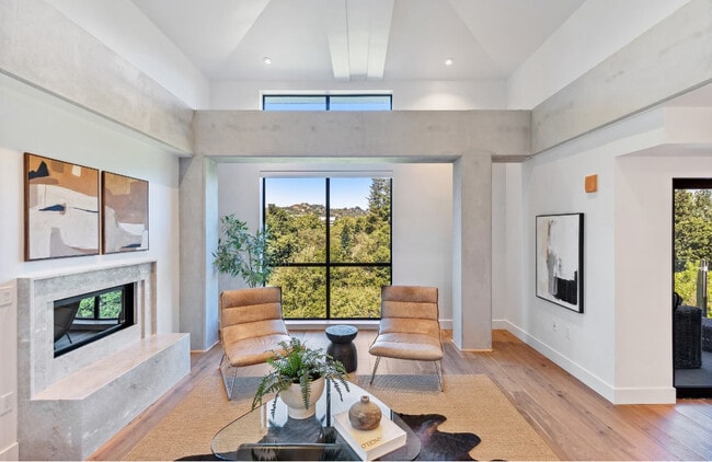 Photo - Parkview Apartments