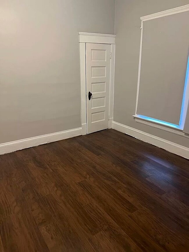 Photo - 10117 Somerset Ave Unit 3