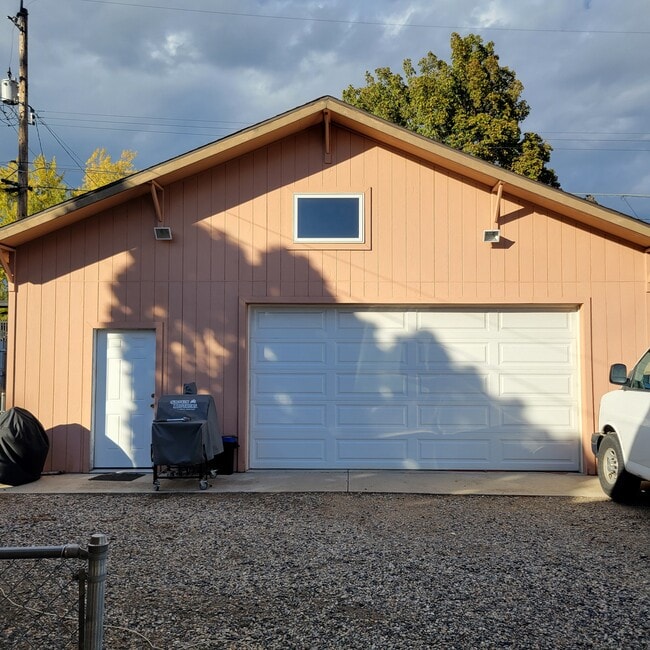 Photo - 3503 E 33rd Ave
