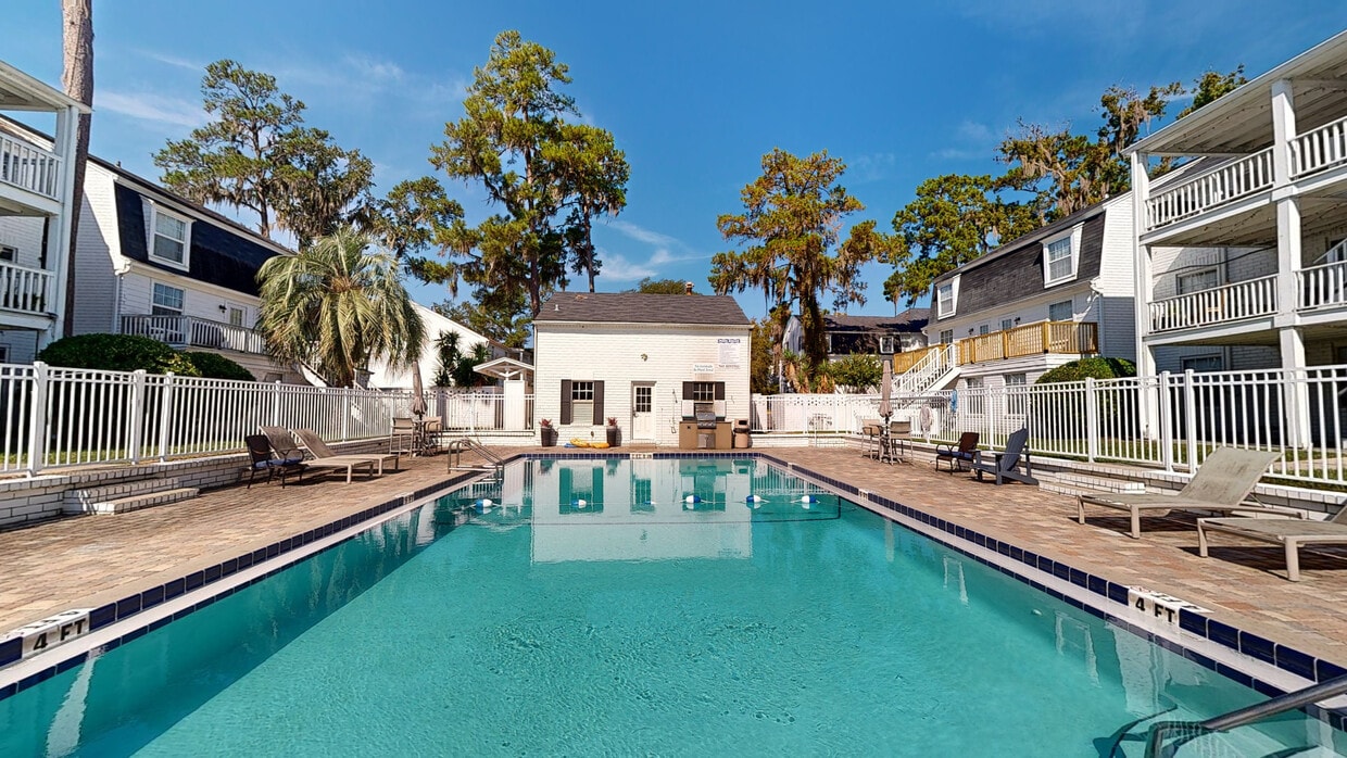 Photo - Williamsburg Village Apartments