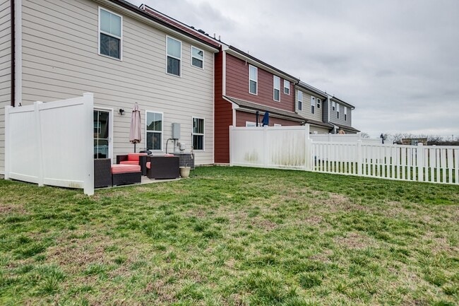 Photo - 1232 Savannah Ave