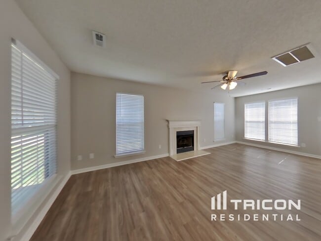 Photo - 2934 Hawick Commons Dr