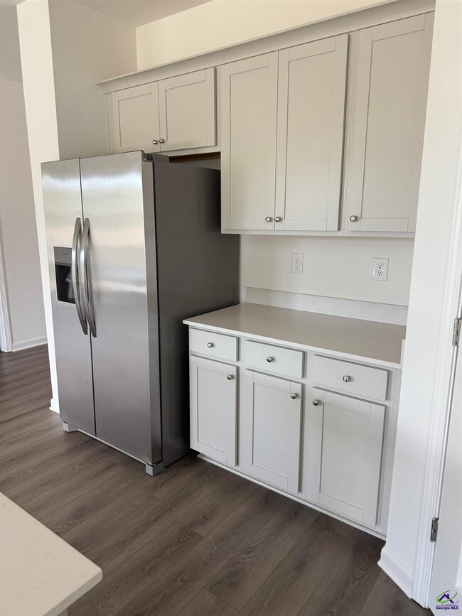 Photo - 203 Overton Dr