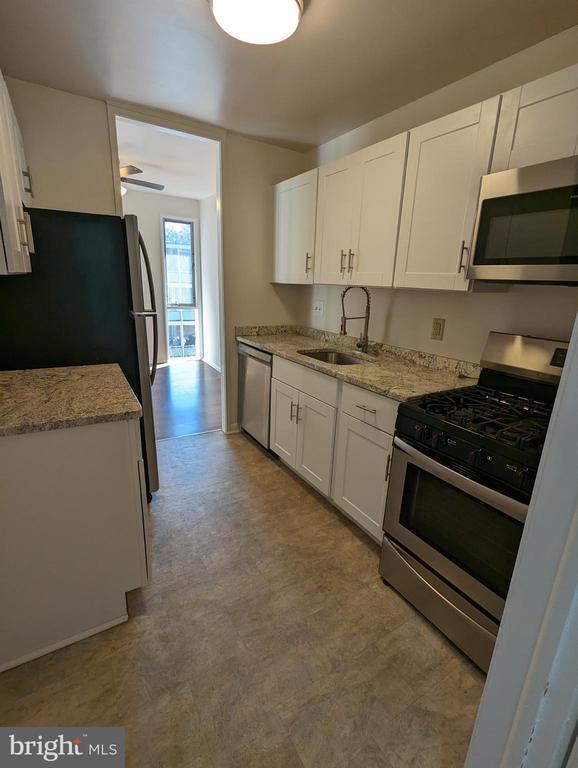 Photo - 7145 Donnell Pl Unidad D3