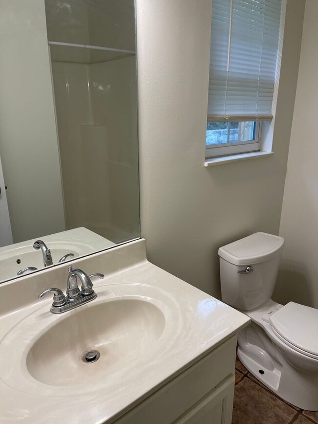 Photo - 6306 Gary Moore Ln