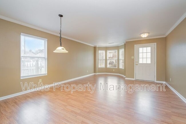 Photo - 12608 Frank Wiley Ln