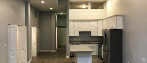 Building Photo - 2130 W Rice St Rental
