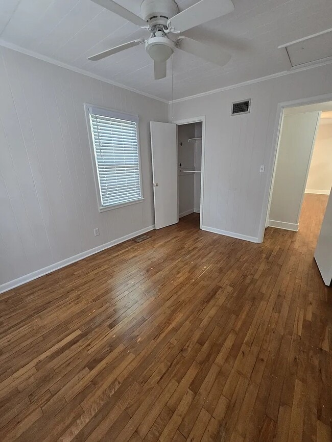 Photo - 1683 J D Miller Rd