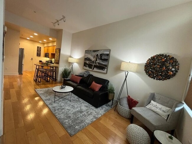 Photo - 1 E Julian St Unit 111