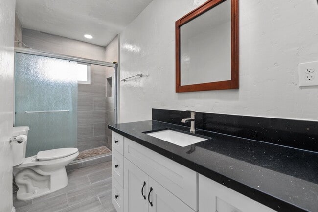 Photo - Attached garage!