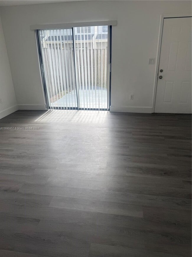 Photo - 2324 NW 52nd Ave