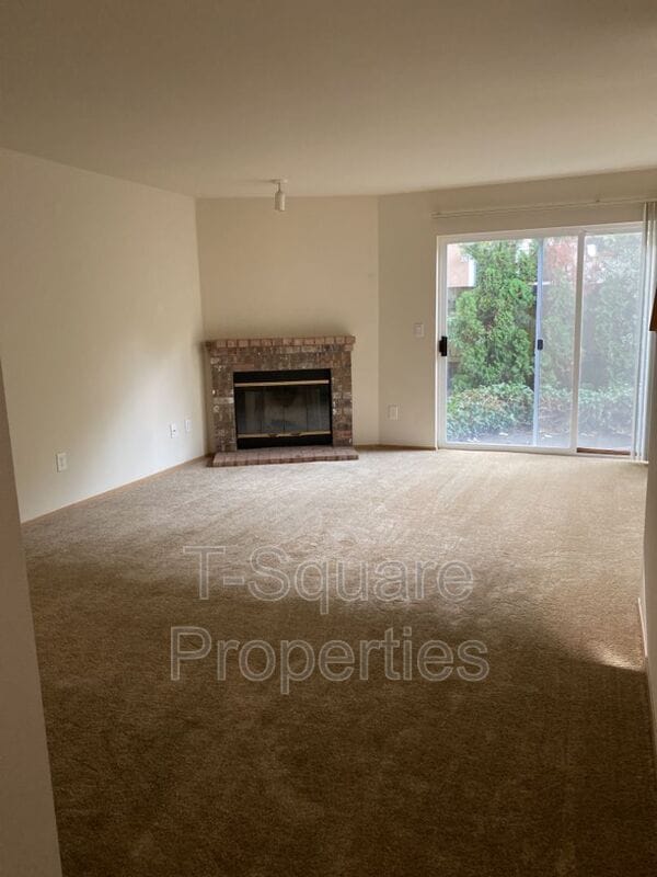 Photo - 7632 230th St SW