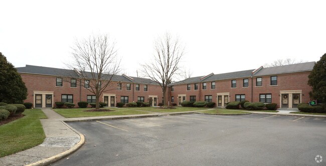 Photo - Grandview Commons Apartments
