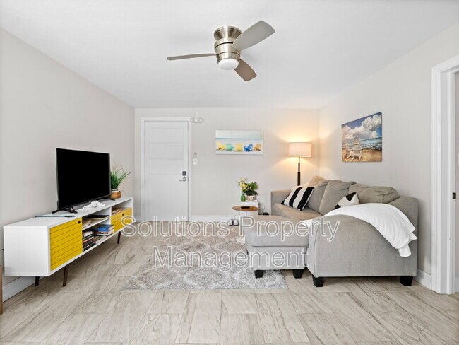 1630 S Atlantic Ave Unidad #3