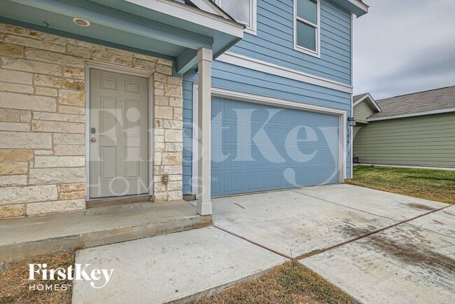 Photo - 10615 McClintock Dr