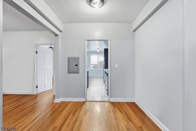 Photo - 2520 John F. Kennedy Blvd