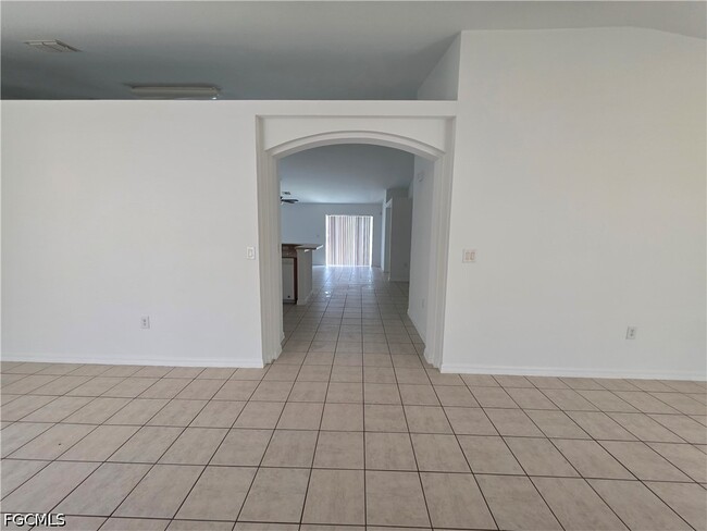 Photo - 1014 NW 31st Pl