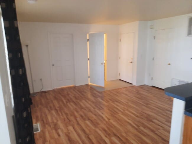 Photo - 5835 W Clearview Ln Unit 102