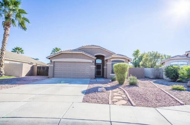 Photo - 3813 E Wyatt Way