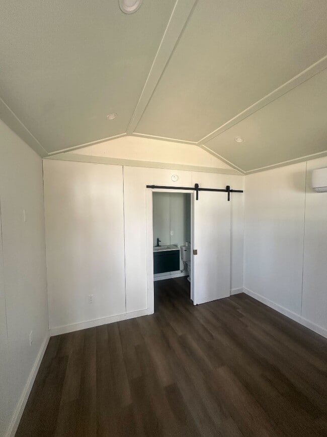 Photo - 2015 Union School Rd SW