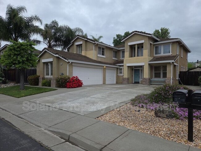 Building Photo - 2822 Regatta Cir