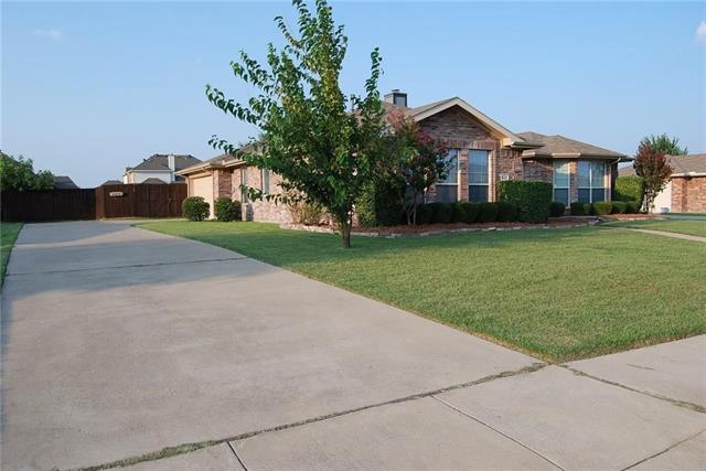 Photo - 625 Rothschild Ln