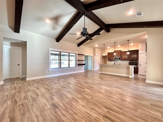 Photo - 112 Savage Cir