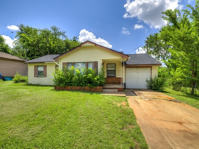 Building Photo - Home for rent close to Tinker AFB and I-240
