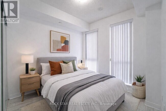 Photo - 170 Sumach St Unité 2307