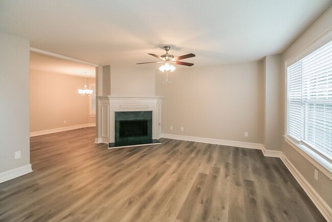 Photo - 17 Arbor Cove Dr