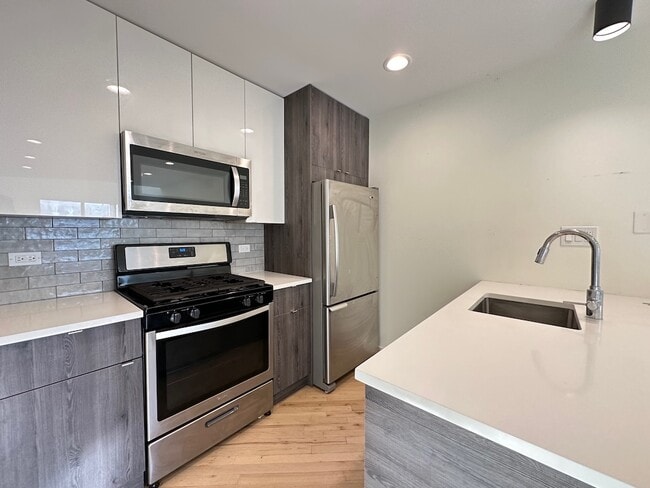 Photo - 949 W Grace St Unidad 102F