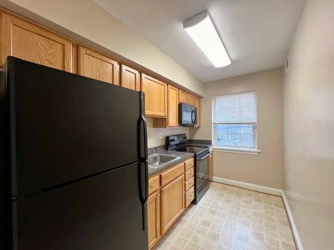1303 N Ode St Unit 214