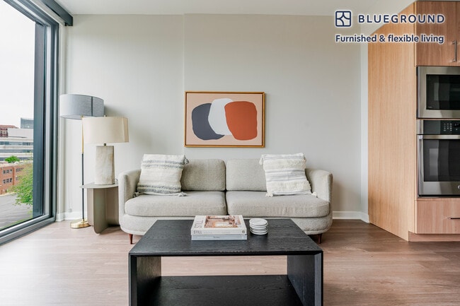 Photo - 3275 Washington Blvd Unit FL5-ID1095