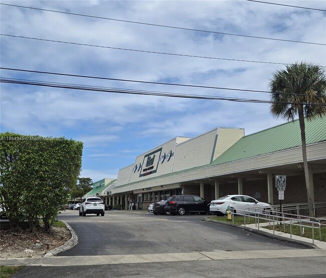 Photo - 250 SE Park St Unidad 3