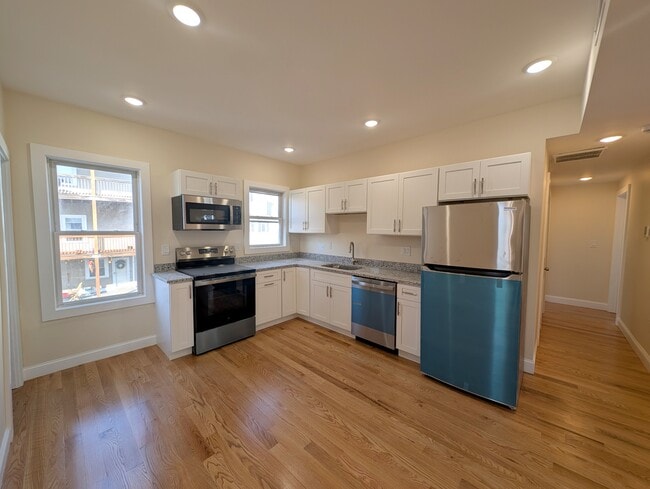 Photo - 5 Lowell Cir