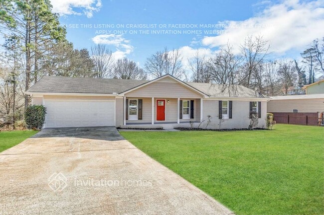 Photo - 4288 Castlegate Dr